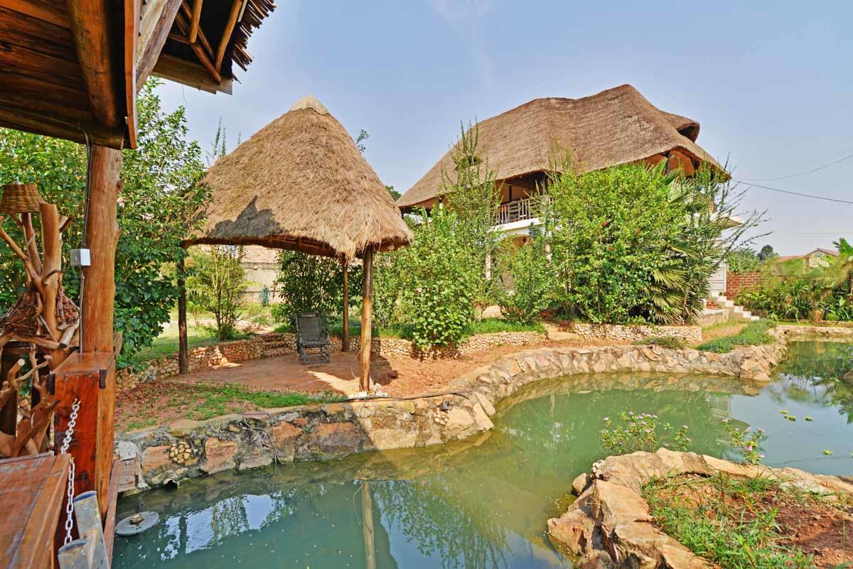 Malakai Eco Lodge Kitende Εξωτερικό φωτογραφία